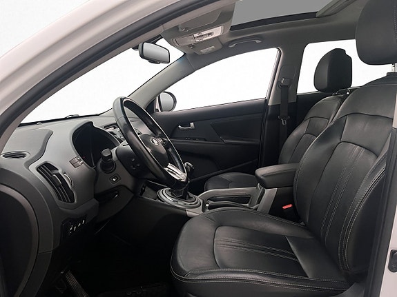 Kia Sportage 12 of 28