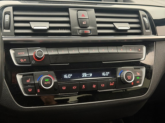 BMW 120 19 of 29