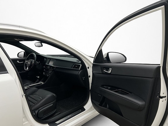 Kia Optima 27 of 30