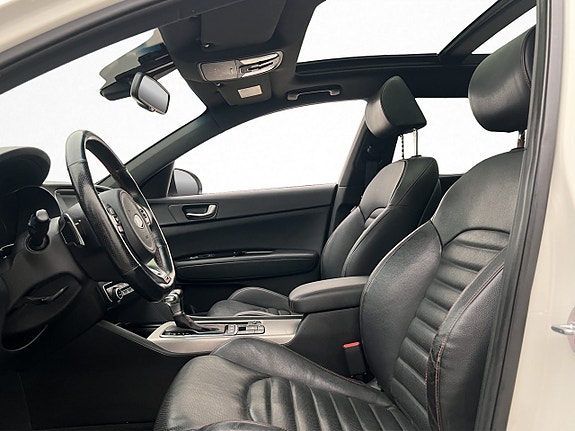 Kia Optima 11 of 30
