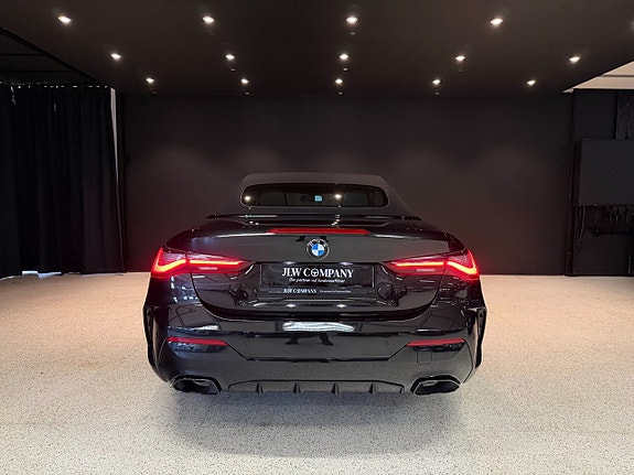 BMW M440i 10 of 22