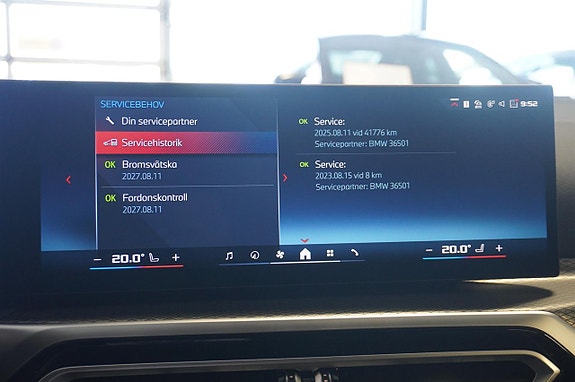 BMW i4 26 of 29