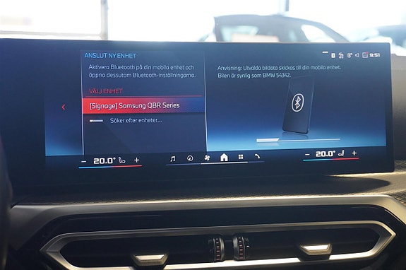 BMW i4 24 of 29