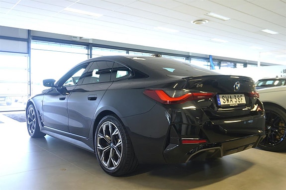 BMW i4 4 of 29
