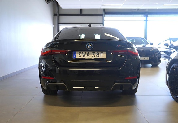 BMW i4 5 of 29