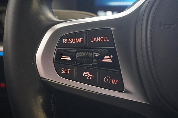 BMW i4 18 of 29