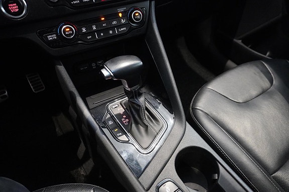 Kia Niro 10 of 12