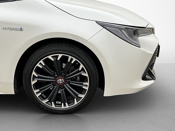 Toyota Corolla 27 of 28
