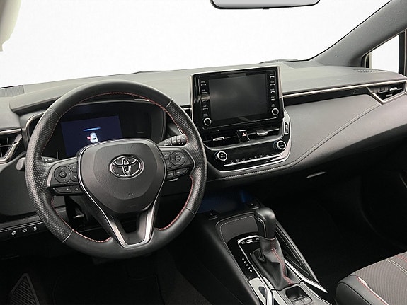 Toyota Corolla 12 of 28