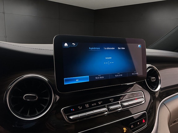 Mercedes-Benz V220 d 27 of 30