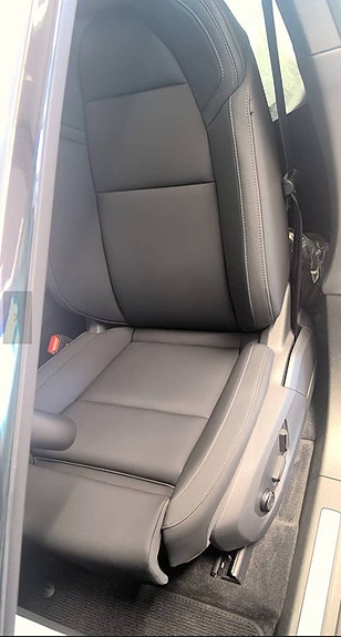 Polestar 4 3 of 4