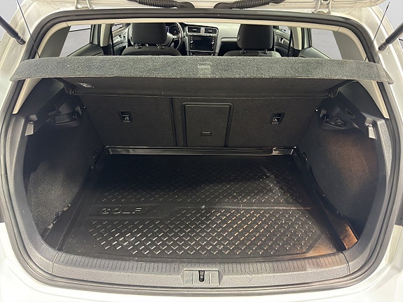 Volkswagen Golf I 11 of 14