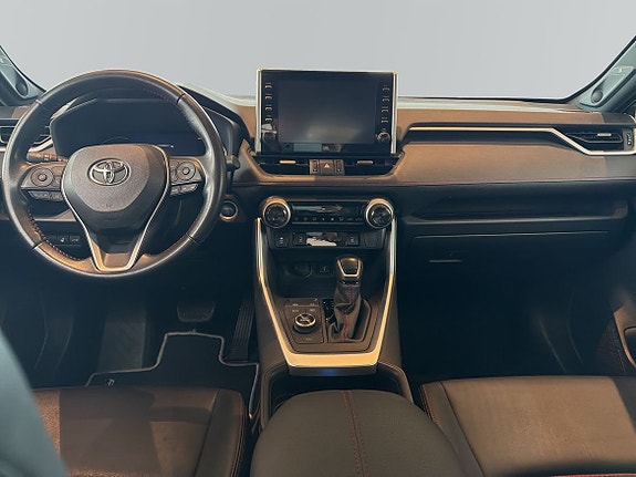 Toyota RAV4 9 of 11
