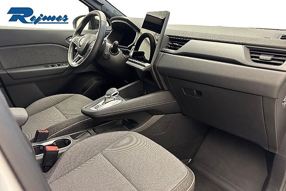 Renault Captur 9 of 19