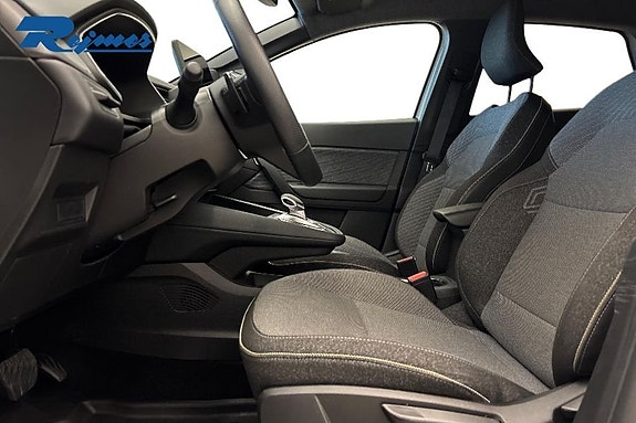 Renault Captur 6 of 19