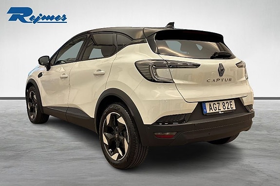 Renault Captur 2 of 19