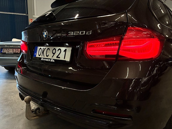BMW 320d 13 of 26