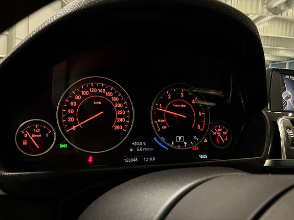 BMW 320d 21 of 26