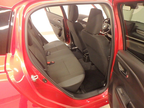 Suzuki Swift 16 of 20