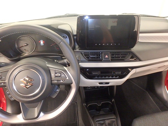 Suzuki Swift 8 of 20