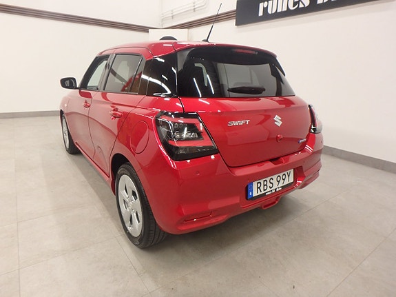 Suzuki Swift 3 of 20