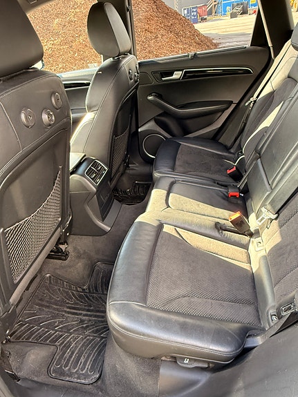 Audi Q5 9 of 12