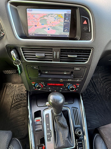 Audi Q5 5 of 12