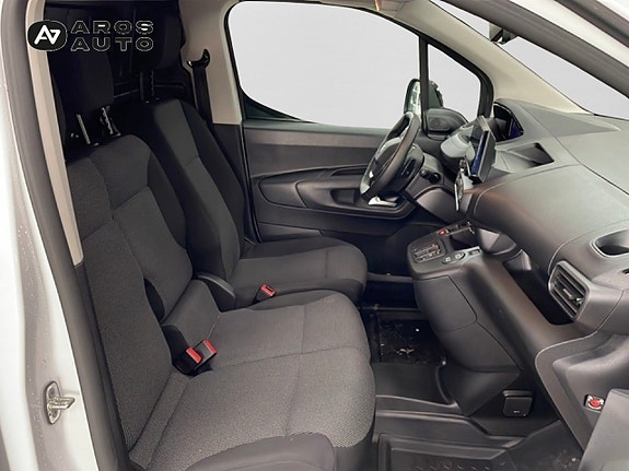 Peugeot Partner 7 of 13