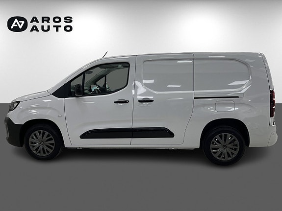 Peugeot Partner 3 of 15