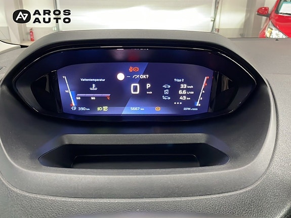 Peugeot Partner 8 of 13