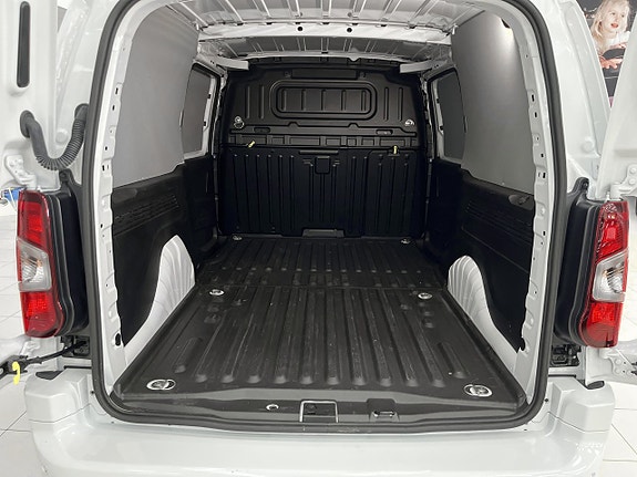 Peugeot Partner 15 of 15