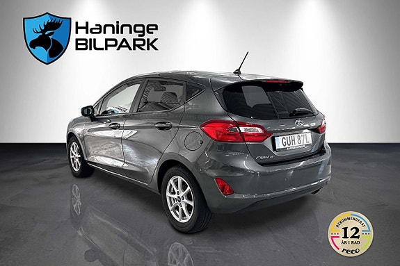 Ford Fiesta 11 of 23