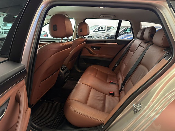 BMW 520d 13 of 23