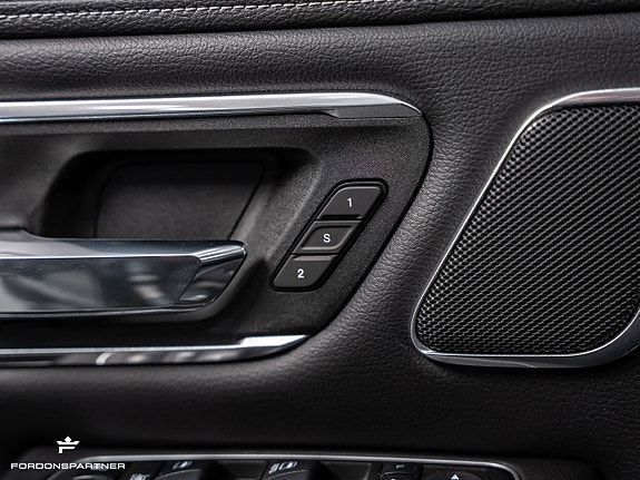 Dodge RAM 1500 27 of 30