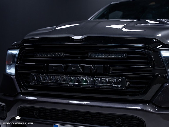 Dodge RAM 1500 3 of 30