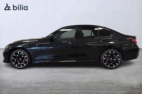 BMW 330e 3 of 18