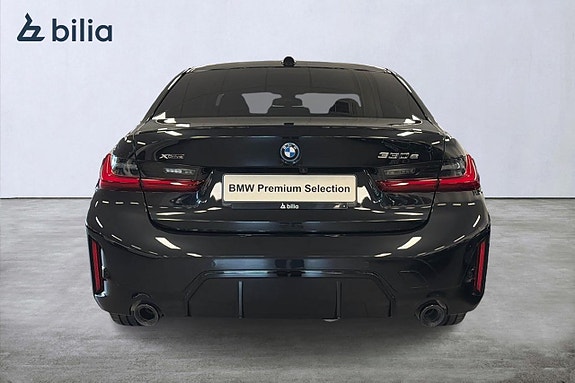 BMW 330e 4 of 18