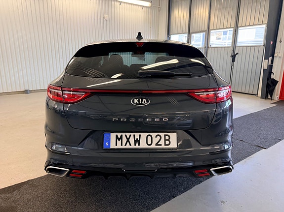 Kia Ceed 3 of 26