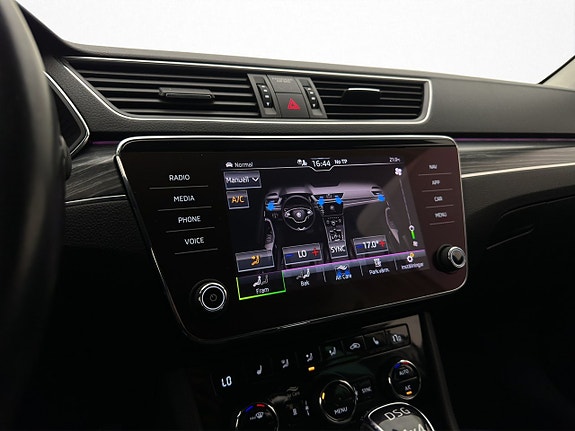 Skoda Superb 19 of 30
