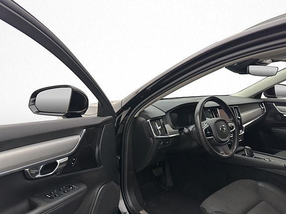 Volvo V90 15 of 29