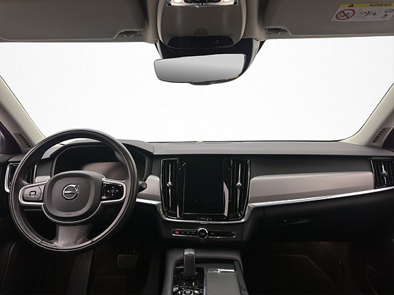 Volvo V90 13 of 29