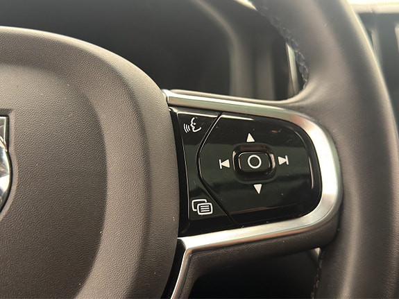 Volvo XC60 26 of 30