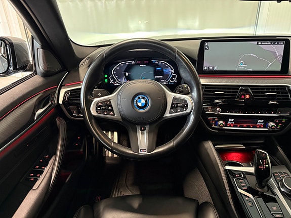 BMW 530e 10 of 27