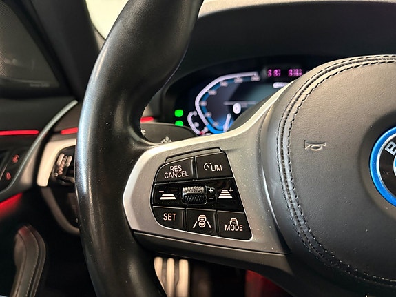 BMW 530e 18 of 27