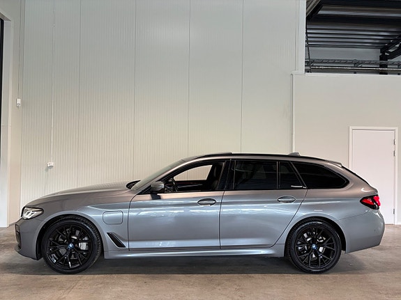 BMW 530e 5 of 27