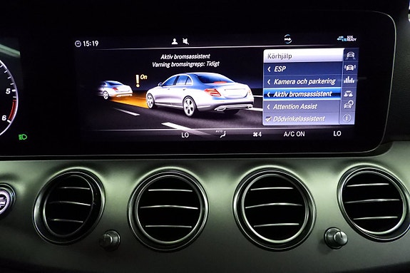 Mercedes-Benz E220 d 25 of 30