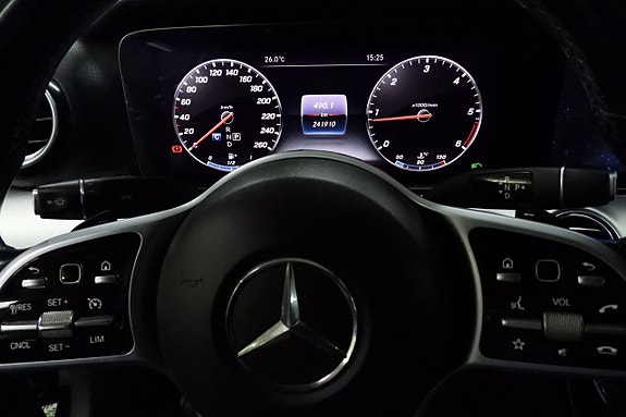 Mercedes-Benz E220 d 29 of 30