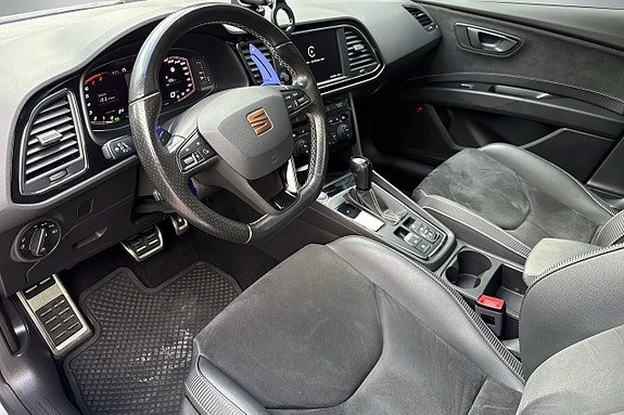 Seat Leon 9 of 10