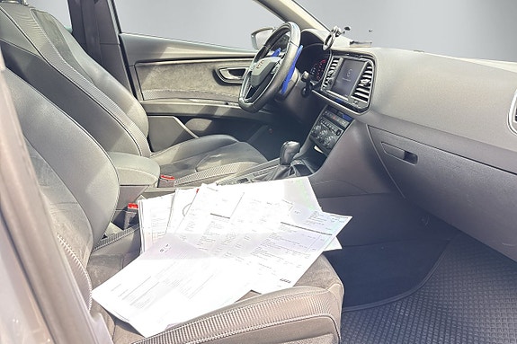 Seat Leon 10 of 10
