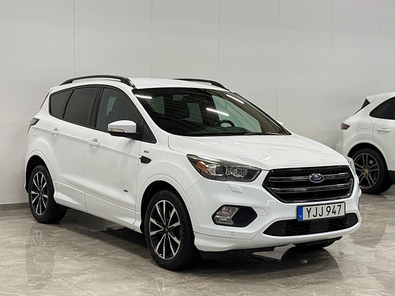 Ford Kuga 2 of 28
